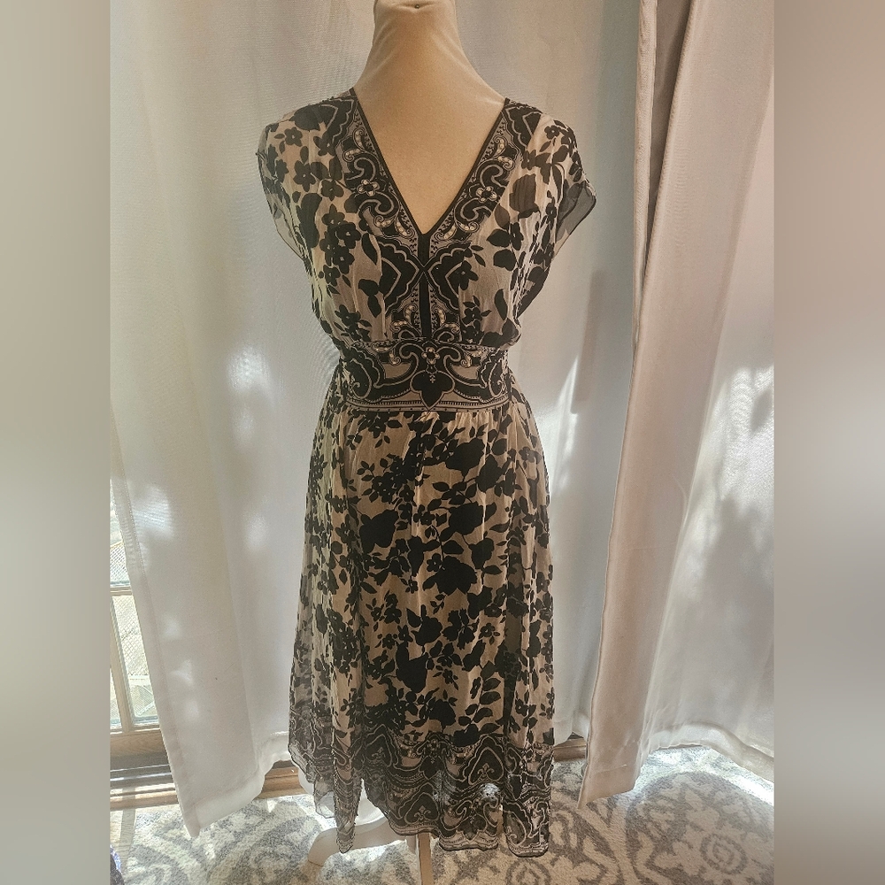 IXE 90s Y2K Black and Cream Floral V-Neck Midi Dress Silk Beaded 14